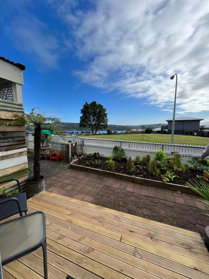 Raglan Seaview Cabin Extérieur photo